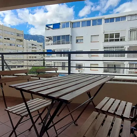 Pass The Keys Spot In Apartment Marbella