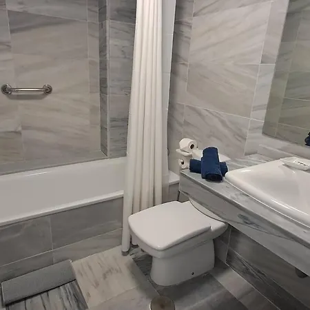 Pass The Keys Spot In Apartment Marbella