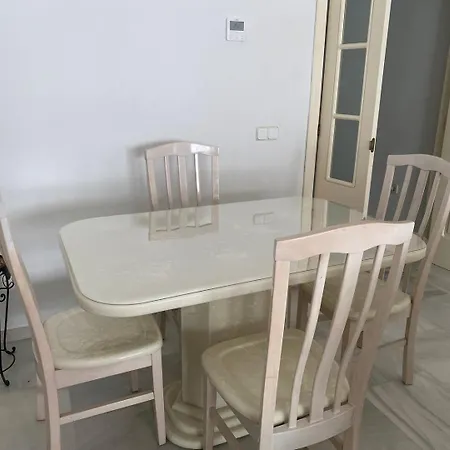 Pass The Keys Spot In Apartment *